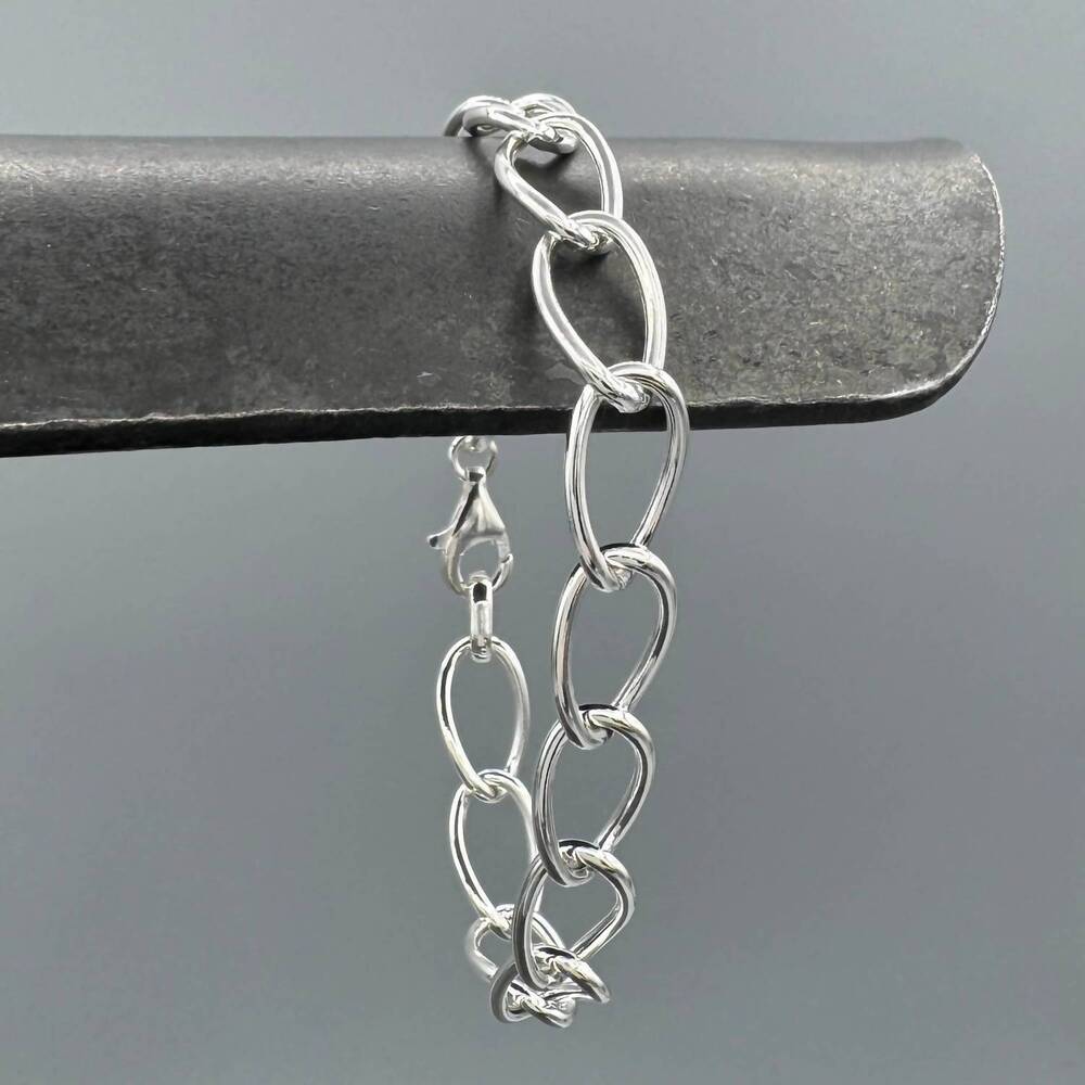 NEW SOMETHING SILVER women's puffy large oval link bracelet in silver